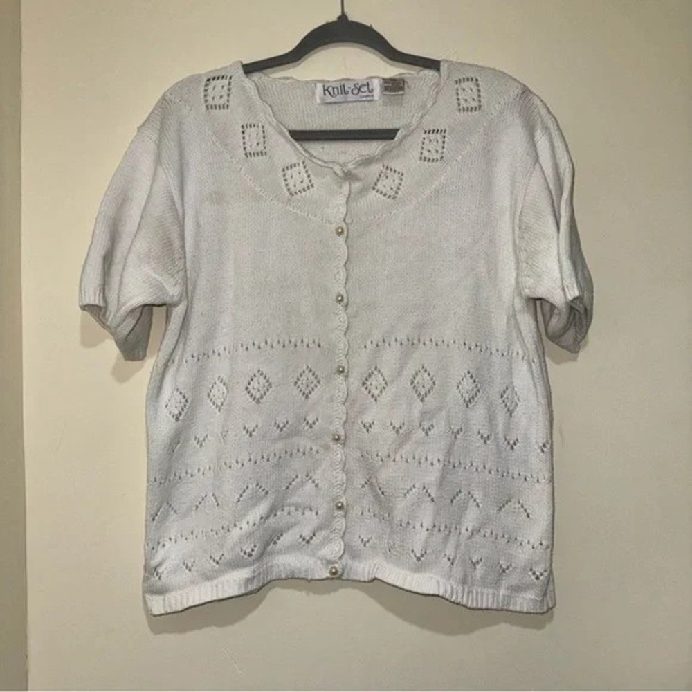 Women’s Vintage Knit Set Brand Pearl Button Down Short Sleeve Sweater Size: L
